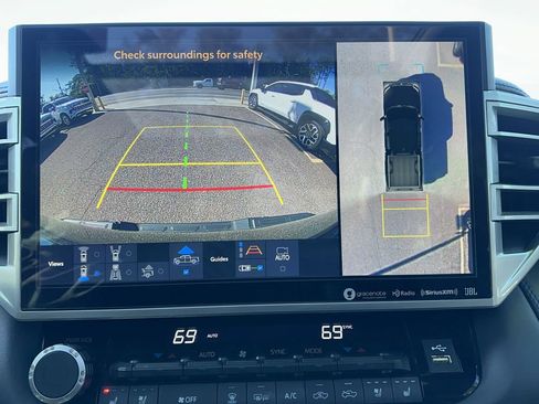 Used 2022 Toyota Tundra Platinum w/ Advanced Package image 25