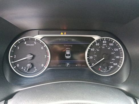 Used 2024 Nissan Sentra SV FWD image 20