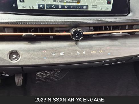 Used 2023 Nissan Ariya FWD image 23