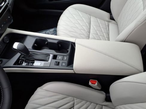 New 2026 Nissan Sentra SL image 15