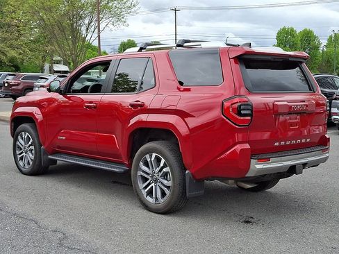 Used 2025 Toyota 4Runner Limited AWD/4WD image 7