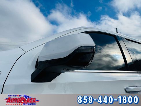 Used 2023 Chevrolet Tahoe High Country image 15