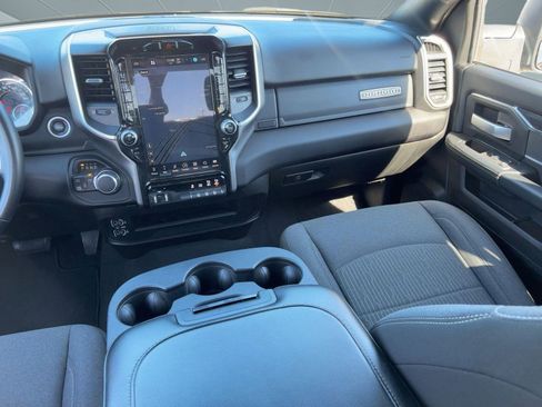 Used 2024 RAM 2500 Big Horn w/ Sport Appearance Package image 28