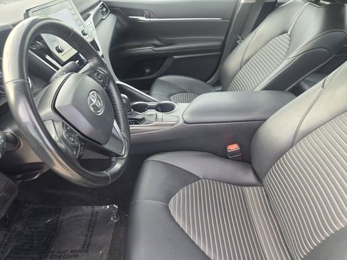 Used 2023 Toyota Camry SE FWD image 14