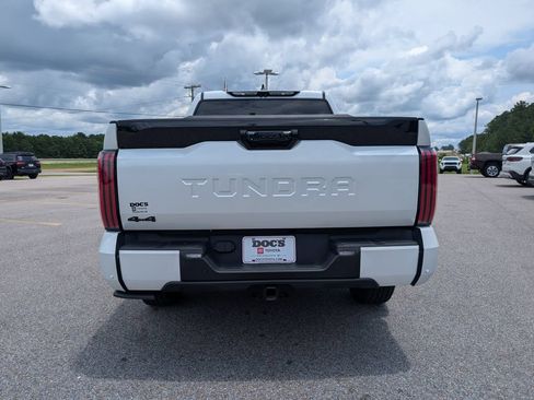 Used 2025 Toyota Tundra Platinum AWD/4WD image 4