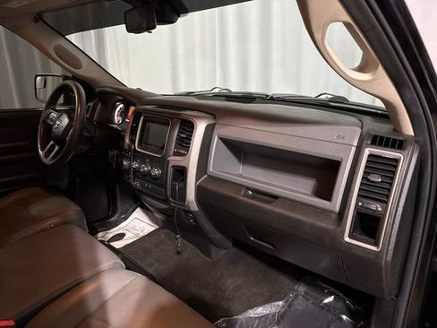 Used 2014 RAM 1500 Express w/ Black Ram 1500 Express Group AWD/4WD image 31