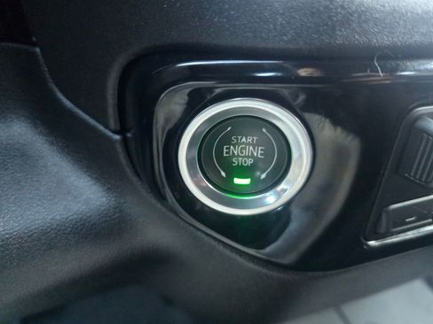 Used 2023 Chevrolet Silverado 1500 RST image 17