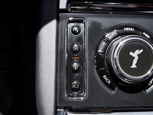 Used 2020 Rolls-Royce Cullinan AWD/4WD image 68