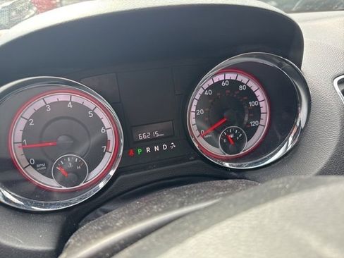 Used 2019 Dodge Grand Caravan SE image 18