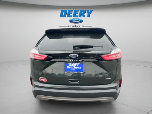 Certified 2024 Ford Edge SEL w/ Convenience Package AWD/4WD image 6