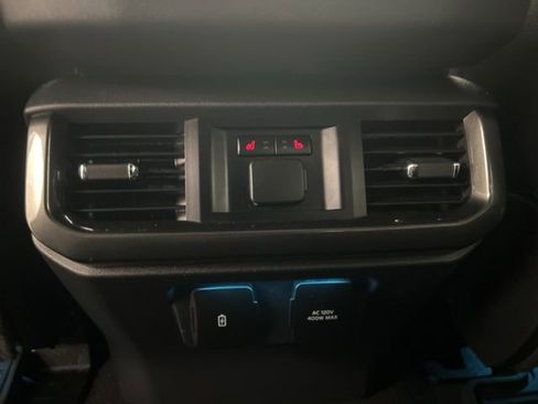 Used 2023 Ford F150 Lariat w/ Equipment Group 502A High image 29