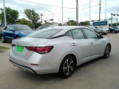 Used 2021 Nissan Sentra SV FWD image 6