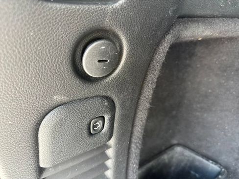 Used 2023 Dodge Durango R/T RWD image 13