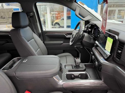 New 2026 Chevrolet Silverado 1500 LTZ w/ Z71 Off-Road Package image 44