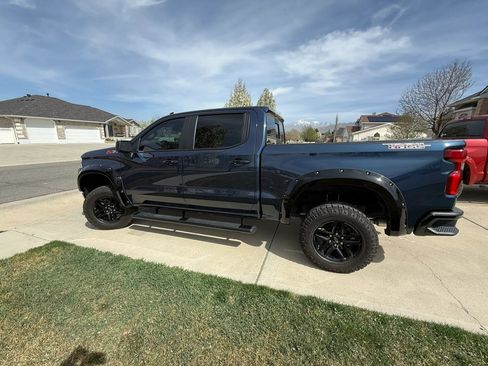 Used 2020 Chevrolet Silverado 1500 LT Trail Boss image 27