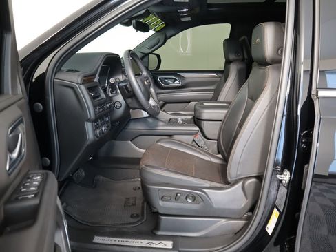 Used 2023 Chevrolet Tahoe High Country w/ Advanced Technology Package image 20