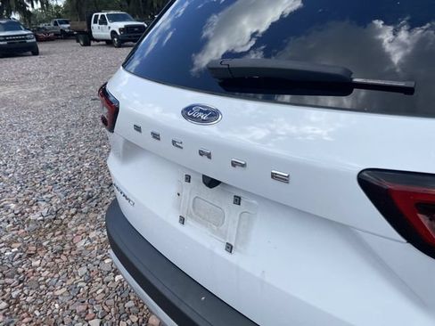 Used 2023 Ford Escape Active FWD image 5