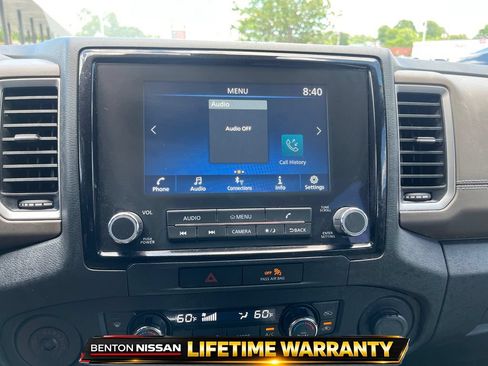 Used 2022 Nissan Frontier SV w/ Technology Package RWD image 17