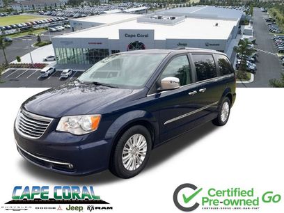 Certified 2016 Chrysler Town & Country Limited