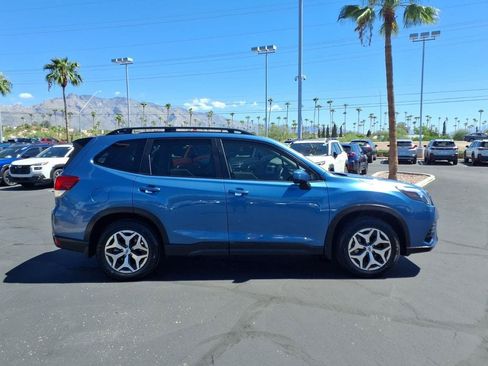 Certified 2024 Subaru Forester Premium w/ POP Package 3 AWD/4WD image 8