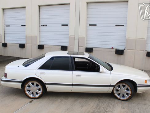 Used 1996 Cadillac Seville SLS FWD image 28