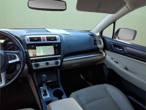 Used 2016 Subaru Outback 2.5i Limited image 15