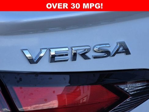 New 2025 Nissan Versa SR w/ Trunk Package FWD image 25