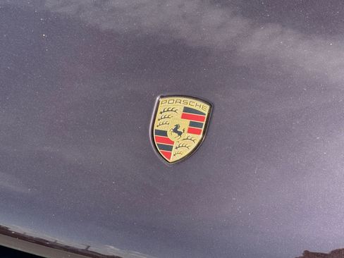 Certified 2024 Porsche Macan S image 12