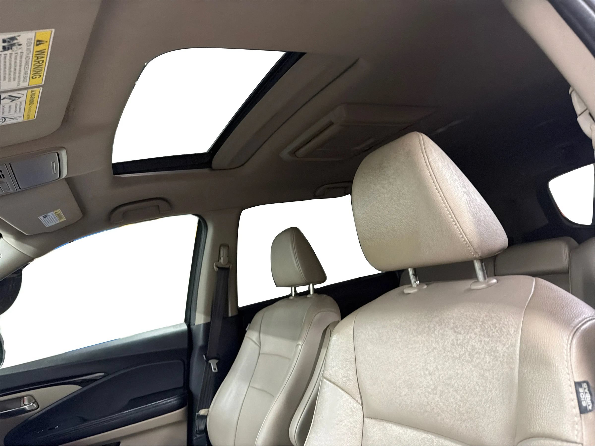 Used 2017 Honda Pilot Touring image 42