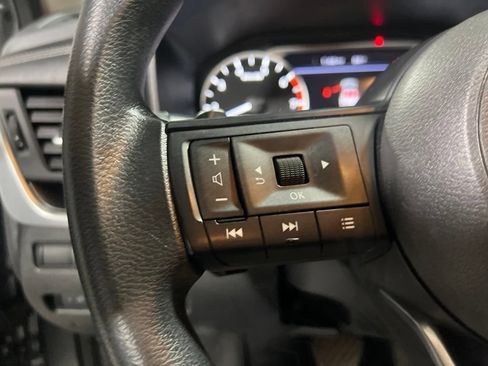 Used 2024 Nissan Rogue SV AWD/4WD image 24
