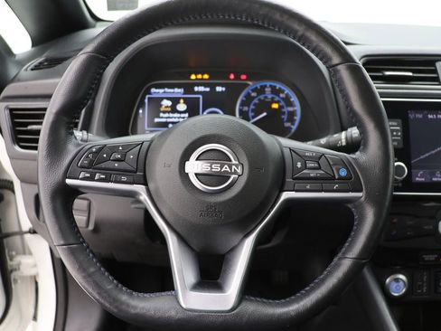 Used 2023 Nissan Leaf SV Plus image 18