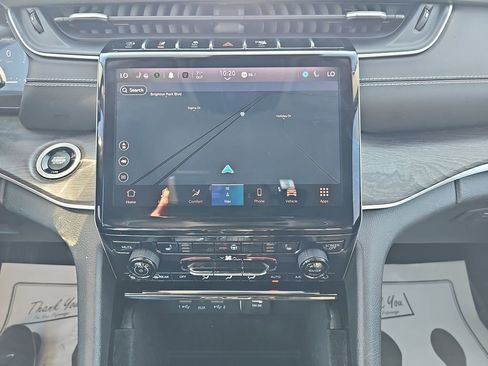 Used 2021 Jeep Grand Cherokee L Limited image 27