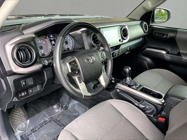 Used 2022 Toyota Tacoma SR5 w/ Technology Package RWD image 14