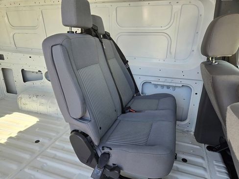 Used 2019 Nissan NV 2500 S w/ Back Door Glass Package image 13