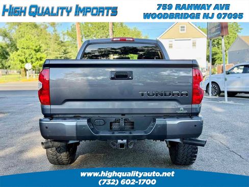 Used 2016 Toyota Tundra SR5 w/ SR5 Upgrade Package AWD/4WD image 6