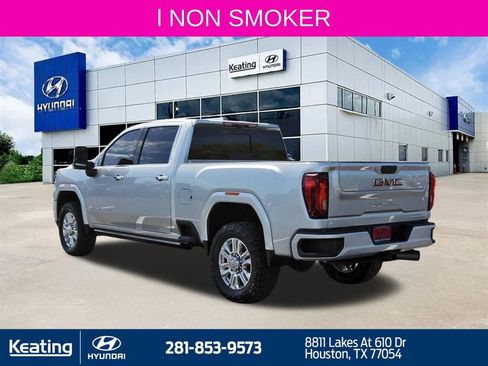 Used 2023 GMC Sierra 3500 Denali w/ Denali Ultimate Package AWD/4WD image 7