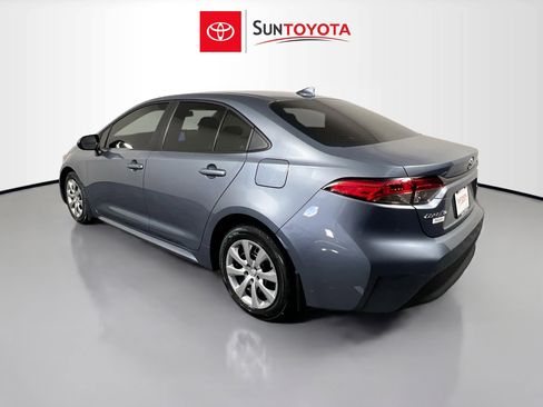Used 2025 Toyota Corolla LE image 6