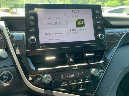 Used 2023 Toyota Camry XSE image 32