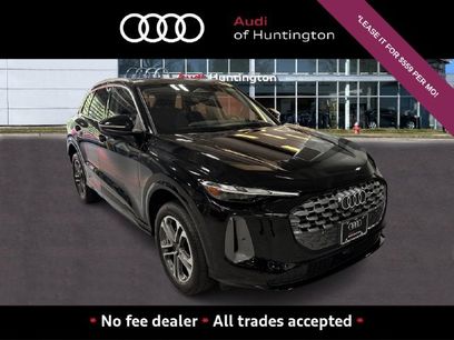 Used 2025 Audi Q5 Premium w/ Convenience Package