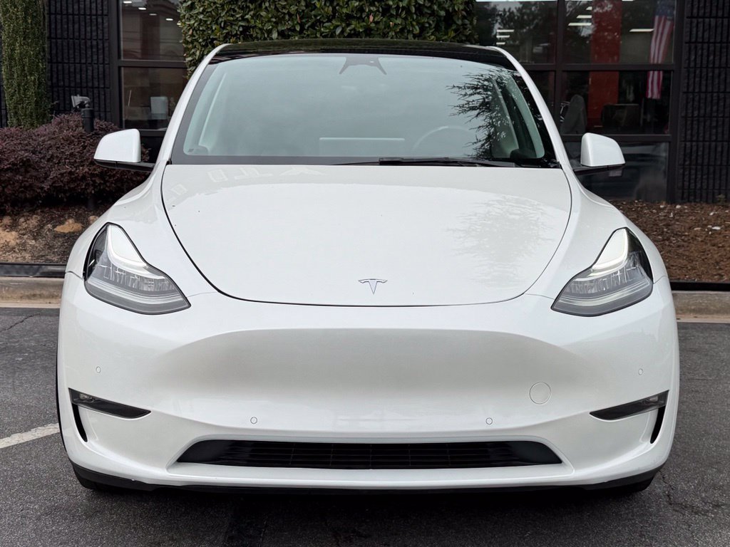 Used 2022 Tesla Model Y Long Range AWD/4WD image 3