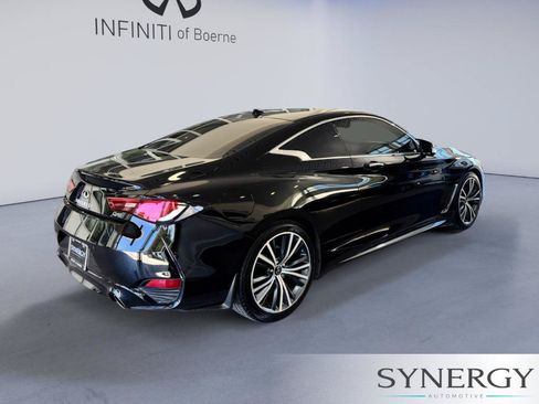 Used 2022 INFINITI Q60 3.0t Luxe w/ Essential Package RWD image 4
