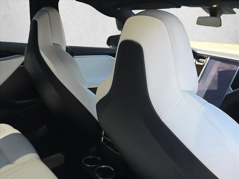 Used 2018 Tesla Model S 100D AWD/4WD image 24