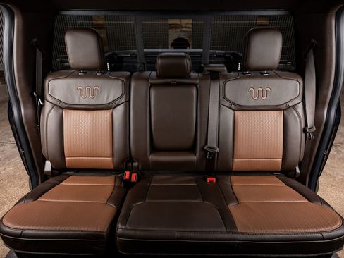 Used 2025 Ford F150 King Ranch w/ FX4 Off-Road Package image 35