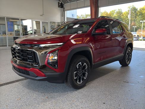 New 2026 Chevrolet Equinox ACTIV w/ Safety and Technology Package image 3