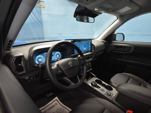 Used 2025 Ford Bronco Sport Big Bend w/ Convenience Package AWD/4WD image 2