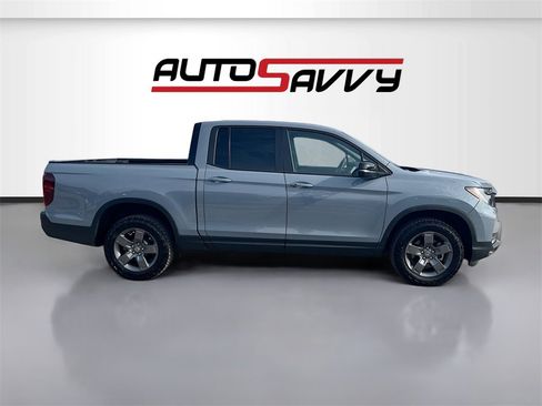 Used 2024 Honda Ridgeline TrailSport image 8