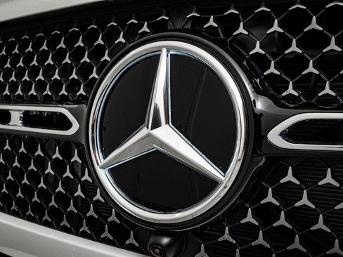 New 2026 Mercedes-Benz GLE 350 4MATIC image 16