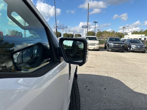 New 2024 Ford F150 XLT w/ Equipment Group 302A MID image 28