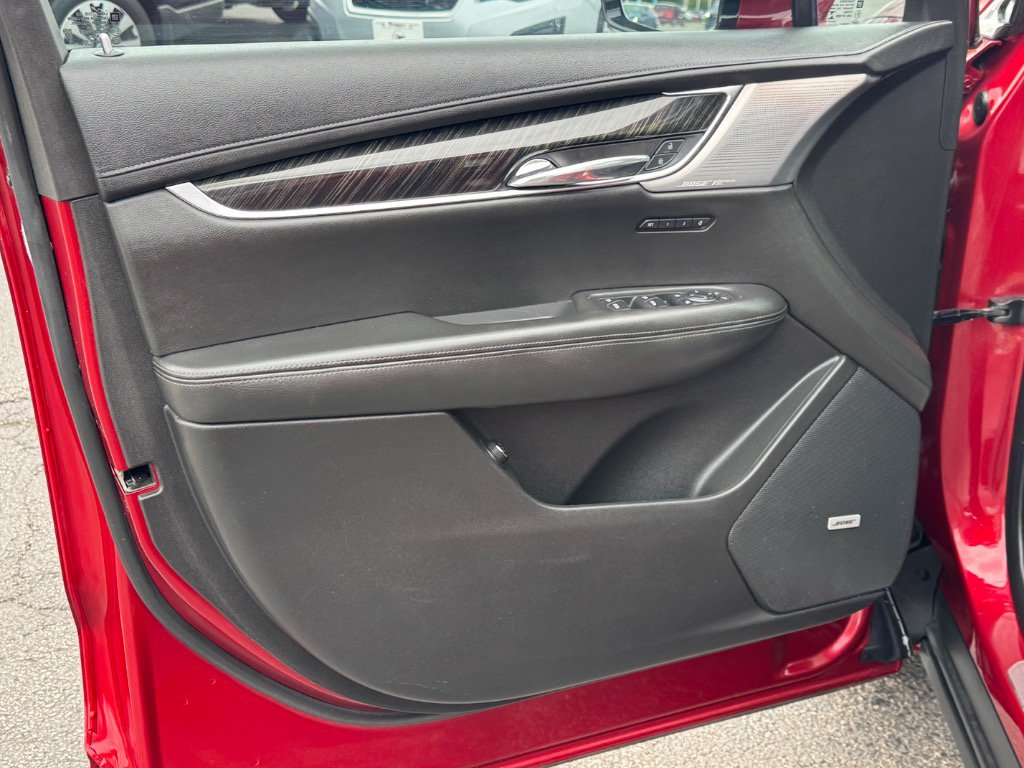 Used 2021 Cadillac XT6 Premium Luxury FWD image 13