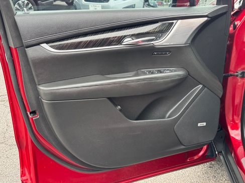 Used 2021 Cadillac XT6 Premium Luxury FWD image 13